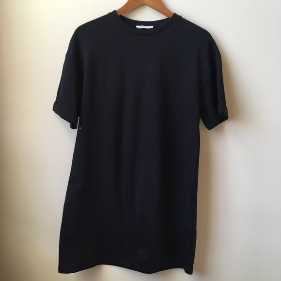 Zara Dresses & Skirts - 3/$18 Zara sweatshirt mini dress like new